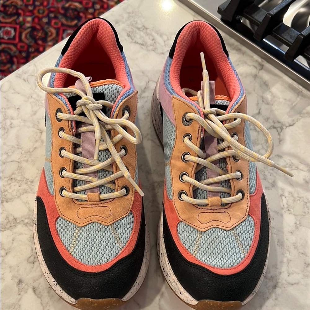 TAOS Colorful Women's Sneakers size 11